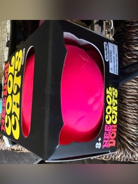 NeeDoh Hot Pink Cool Cats #viral #squishy